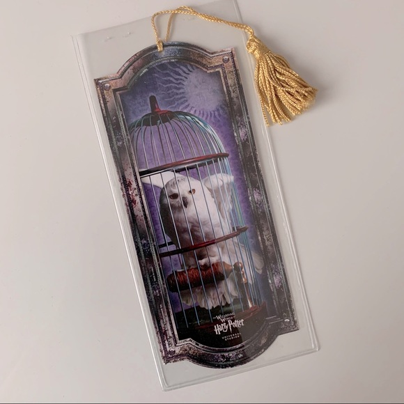 Wizarding World Harry Potter Hedwig Double Sided Bookmark Fan Merch Collectible - Picture 2 of 3